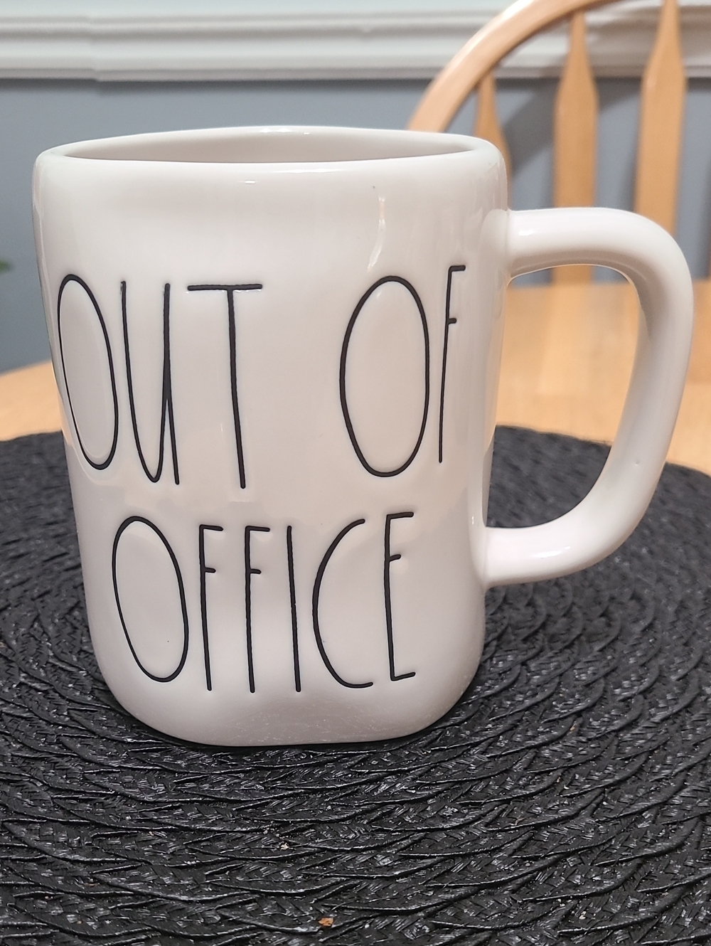 Rae Dunn "OUT OF OFFÌCE" Modern Popular Off White/Black Ceramic Coffee/Tea Mug